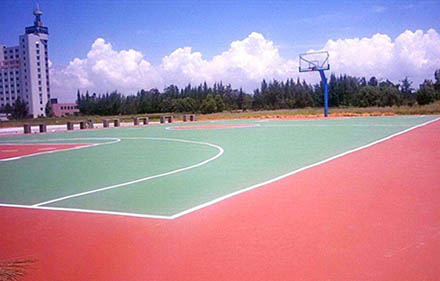 環氧地坪施工公司講下什么地坪漆適合球場施工？