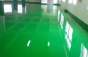 水性環氧地坪有哪些特點？如何正確使用水性漆？