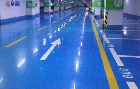 地坪怎樣選擇？混凝土密封固化劑地坪有什么特點(diǎn)？