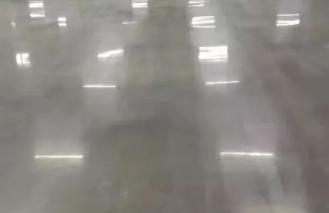 鋼化地坪有什么特點(diǎn)？鋼化地坪應(yīng)用領(lǐng)域有哪些？